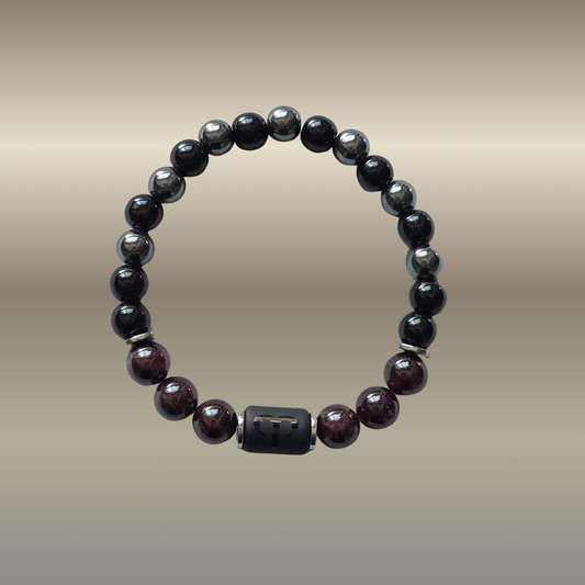 „Avino jėga: granato, onikso ir hematito apyrankė“