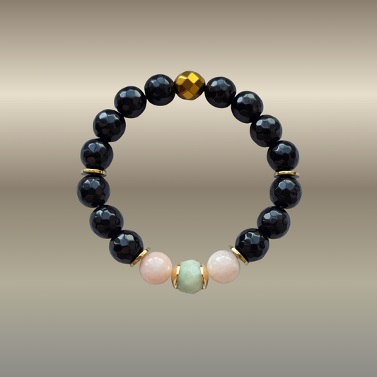 Amazonitas, rožinis žadeitas, juodas oniksas | Vidinės ramybės ir apsaugotos širdies energija